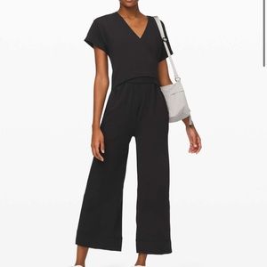 Lululemon It’s a Tie jumpsuit romper size 4 BNWT